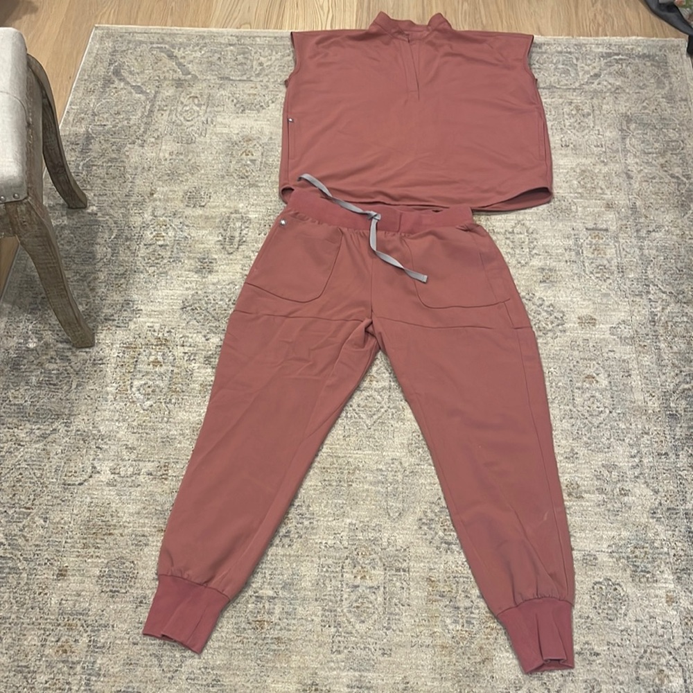 Figs scrubs mauve color